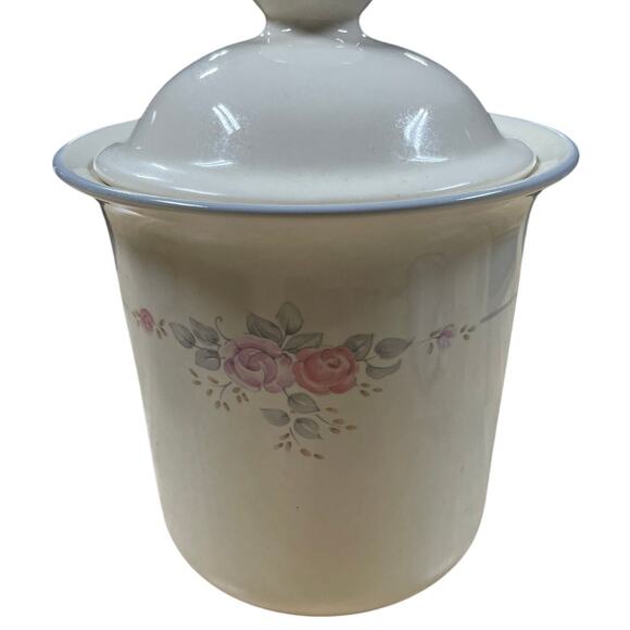 Pfaltzgraff Trousseau Small Canister Discontinued 1988-1996 Defect With Lid GUC - Picture 3 of 9